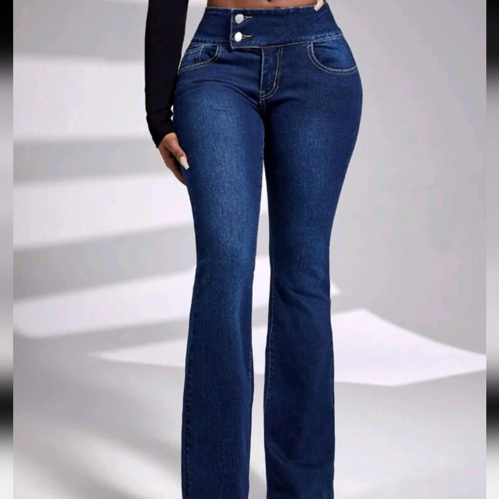 Classic Sexy Blue Flare Jeans - Picture 5 of 7